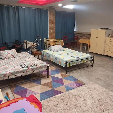 House Marios Airport Daire Spáta Dış mekan fotoğraf