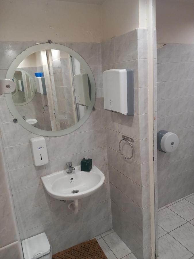 House Marios Airport Daire Spáta Dış mekan fotoğraf